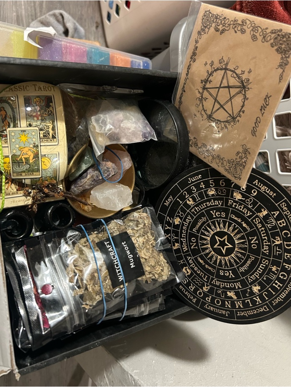 SHEIN Black Witchcraft Altar Supply Box with Tarot and Crystals